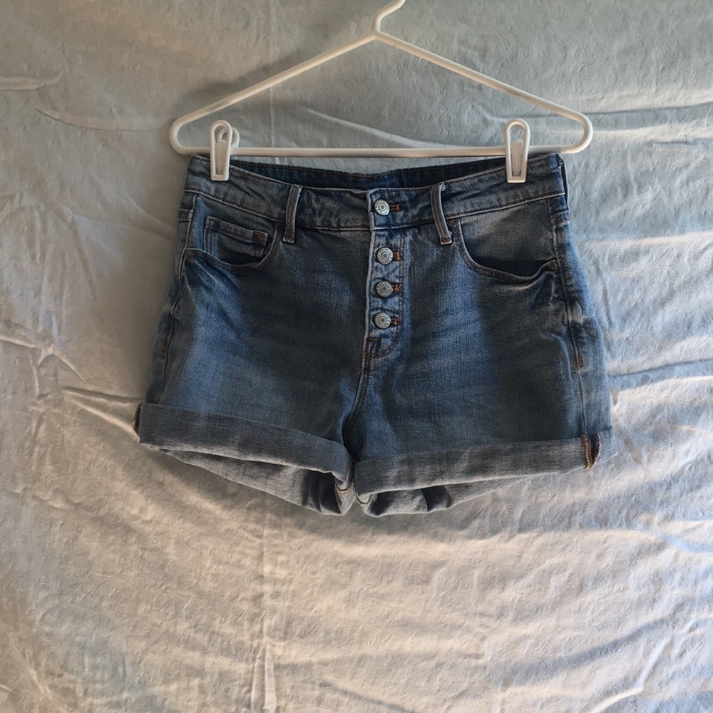 High waisted Denim Shorts